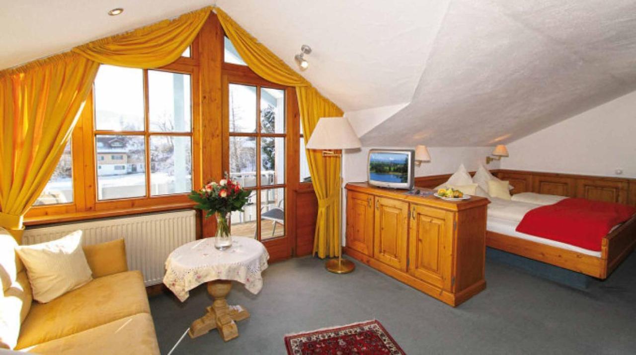 Naturhotel Am Sonnenhang Oy-Mittelberg Luaran gambar